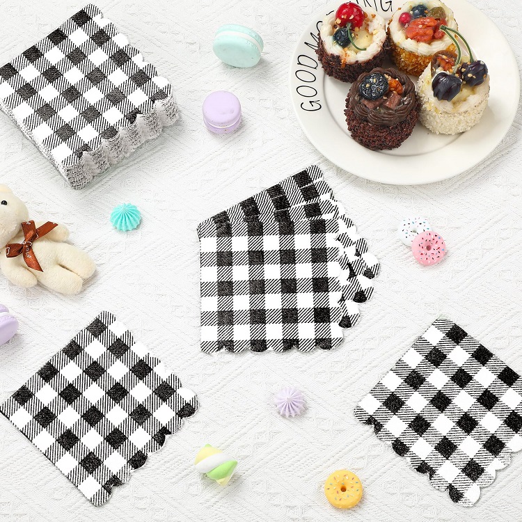 Geometric Line Embossed Paper Napkins
